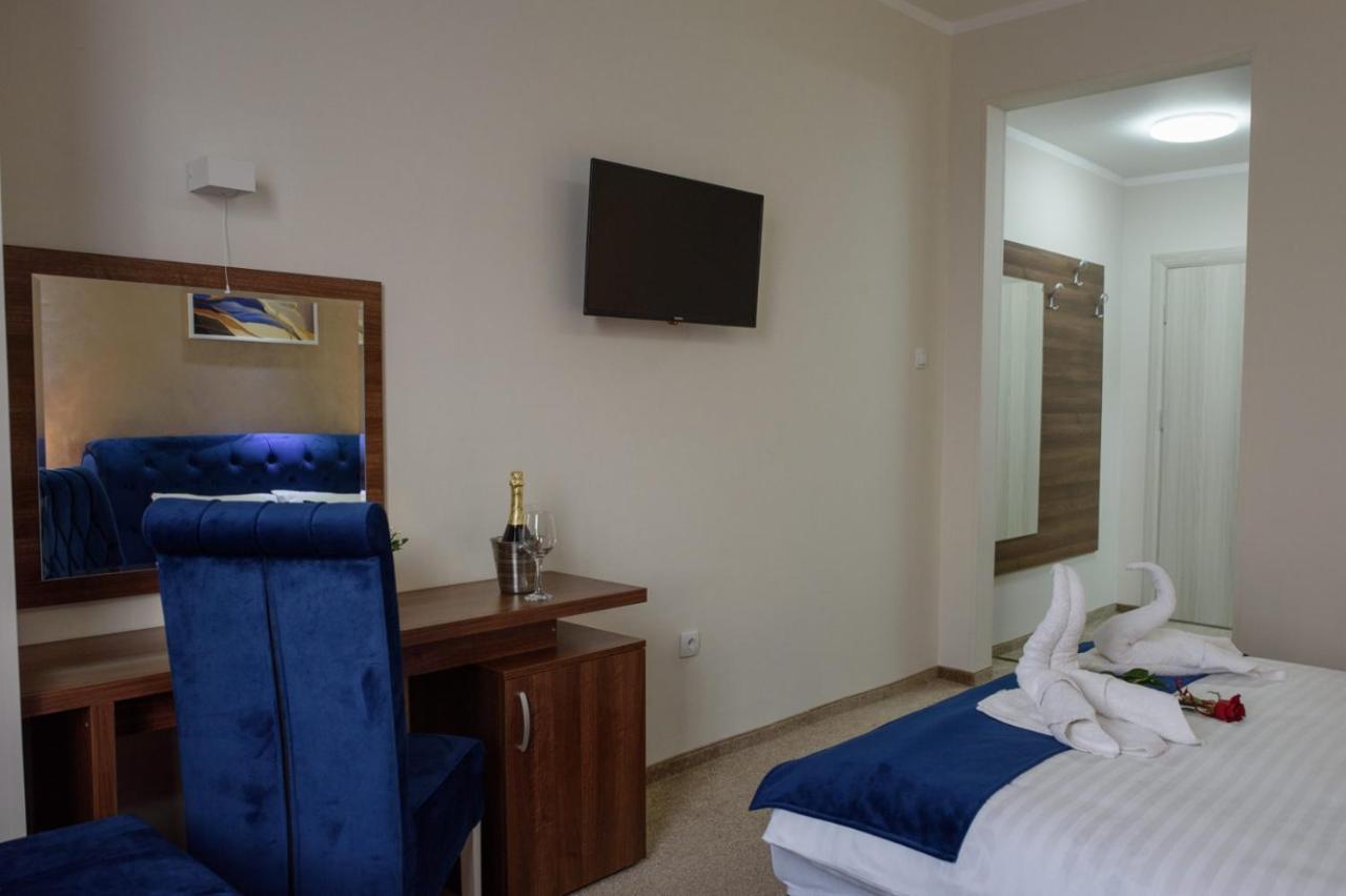 Inex Grande Lux Otel Negotin Oda fotoğraf